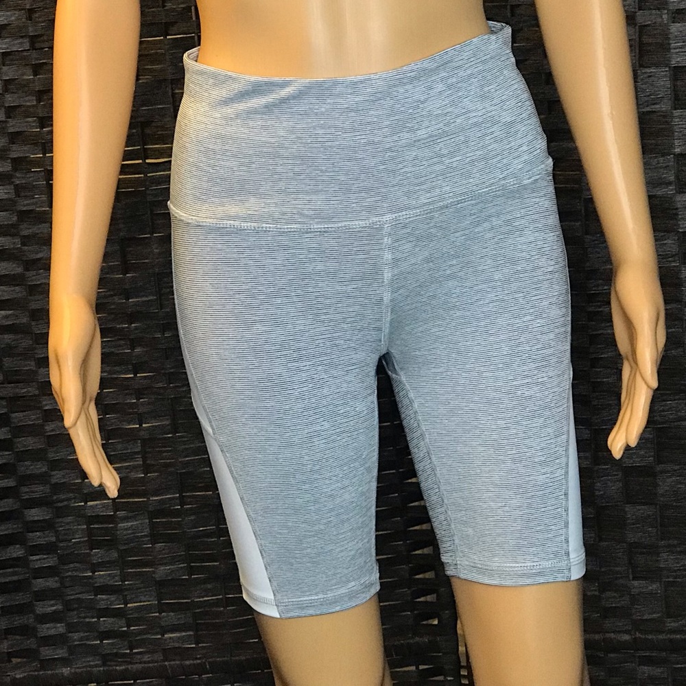 XERSION GREY WHITE BIKE SHORTS/ SIZE’S: S